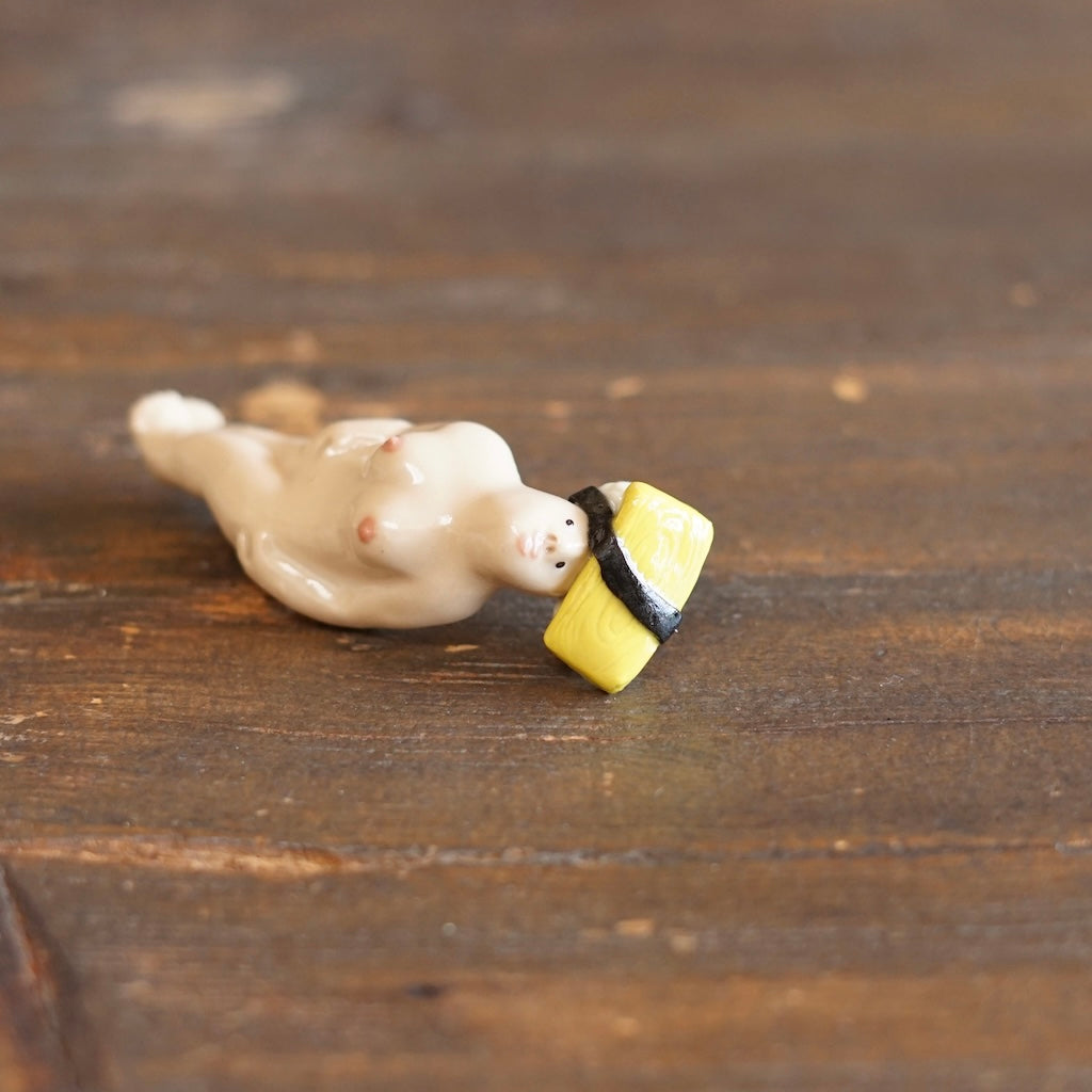 TAMAGO Sushi Lady Chopstick Rest #MA148B