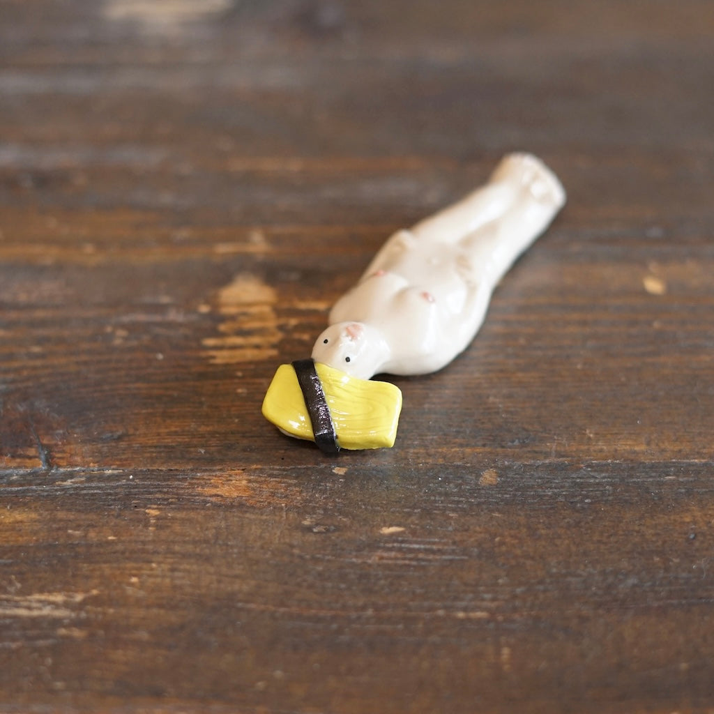 TAMAGO Sushi Lady Chopstick Rest #MA148C