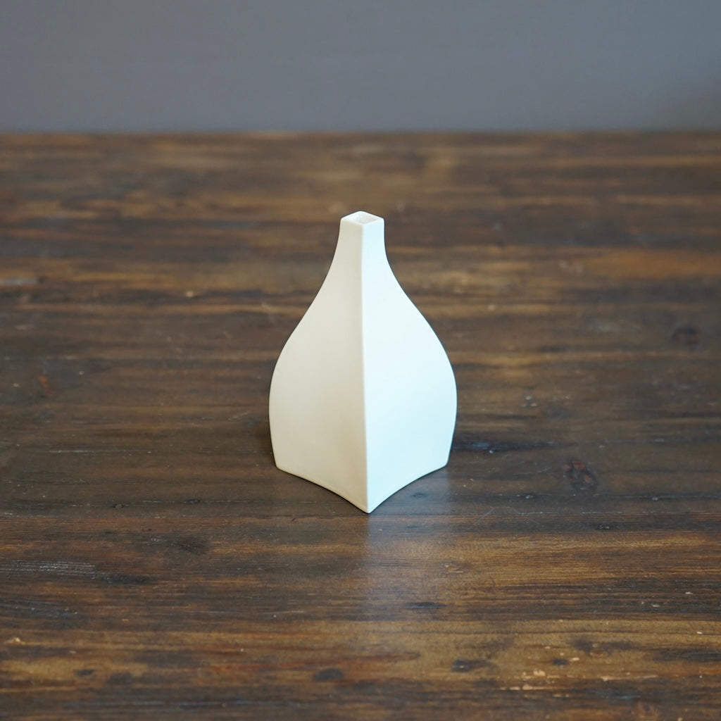 White Bud Vase #KT104