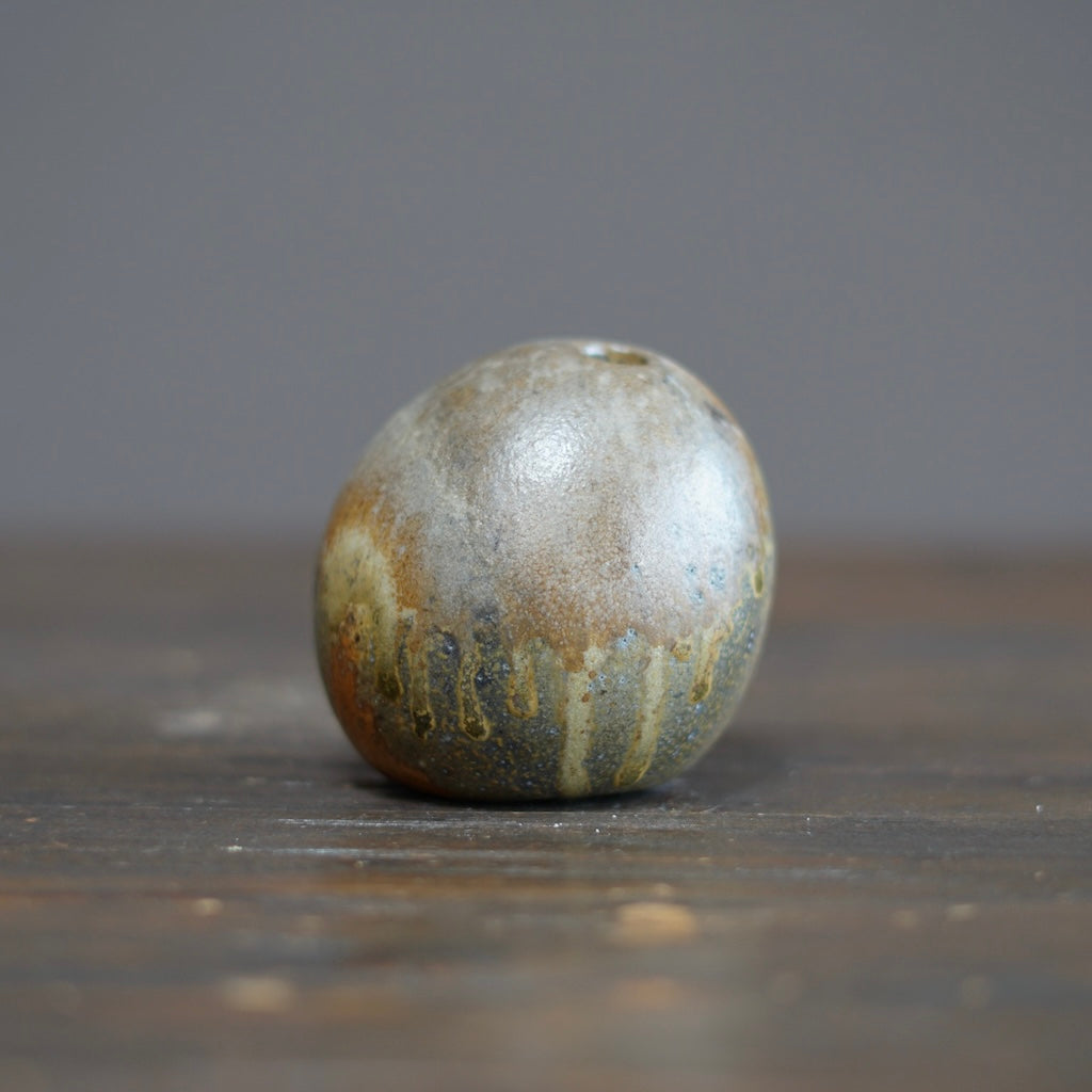 Round Bud Vase #KY212A