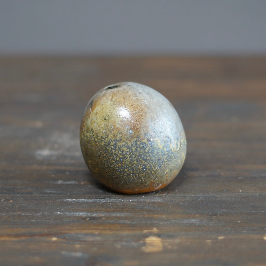 Round Bud Vase #KY212A