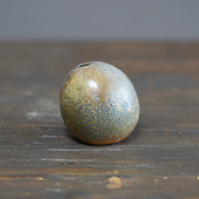 Round Bud Vase #KY212A