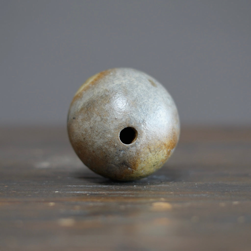 Round Bud Vase #KY212A