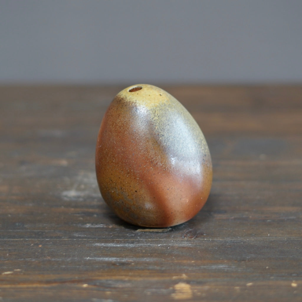 Round Bud Vase #KY212D