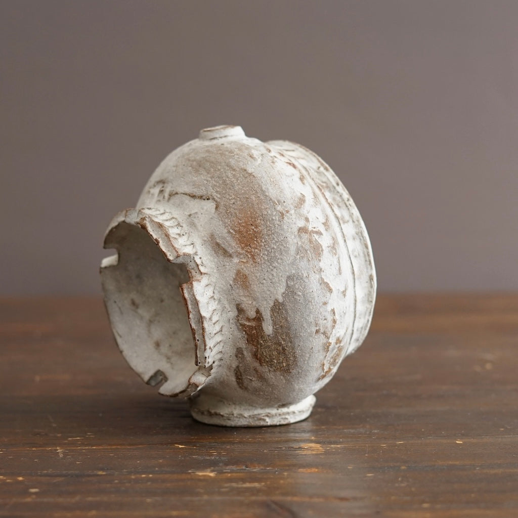 Mini Nova O Ceramic Sculpture / Flower Vase #HT11