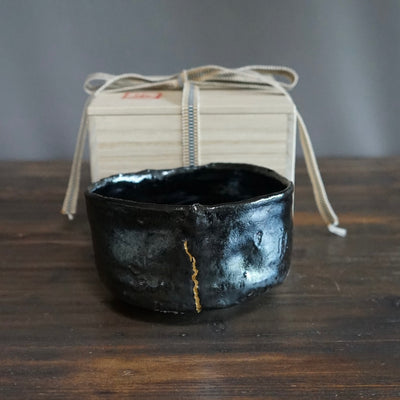 YABURE KINTSUGI HIKIDASHI GURO Tea Ceremony Bowl #FQ660