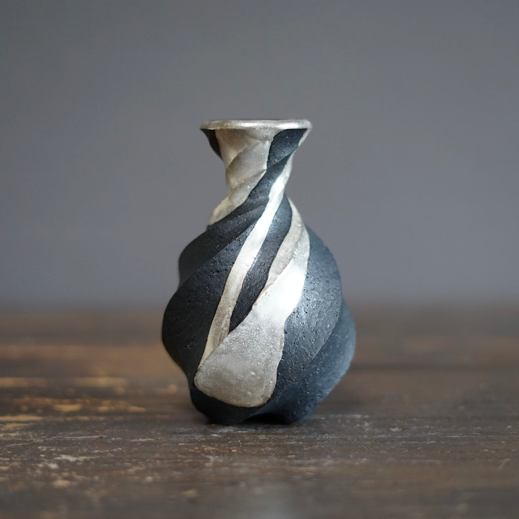 Twistred Silver Bottle #OMT72