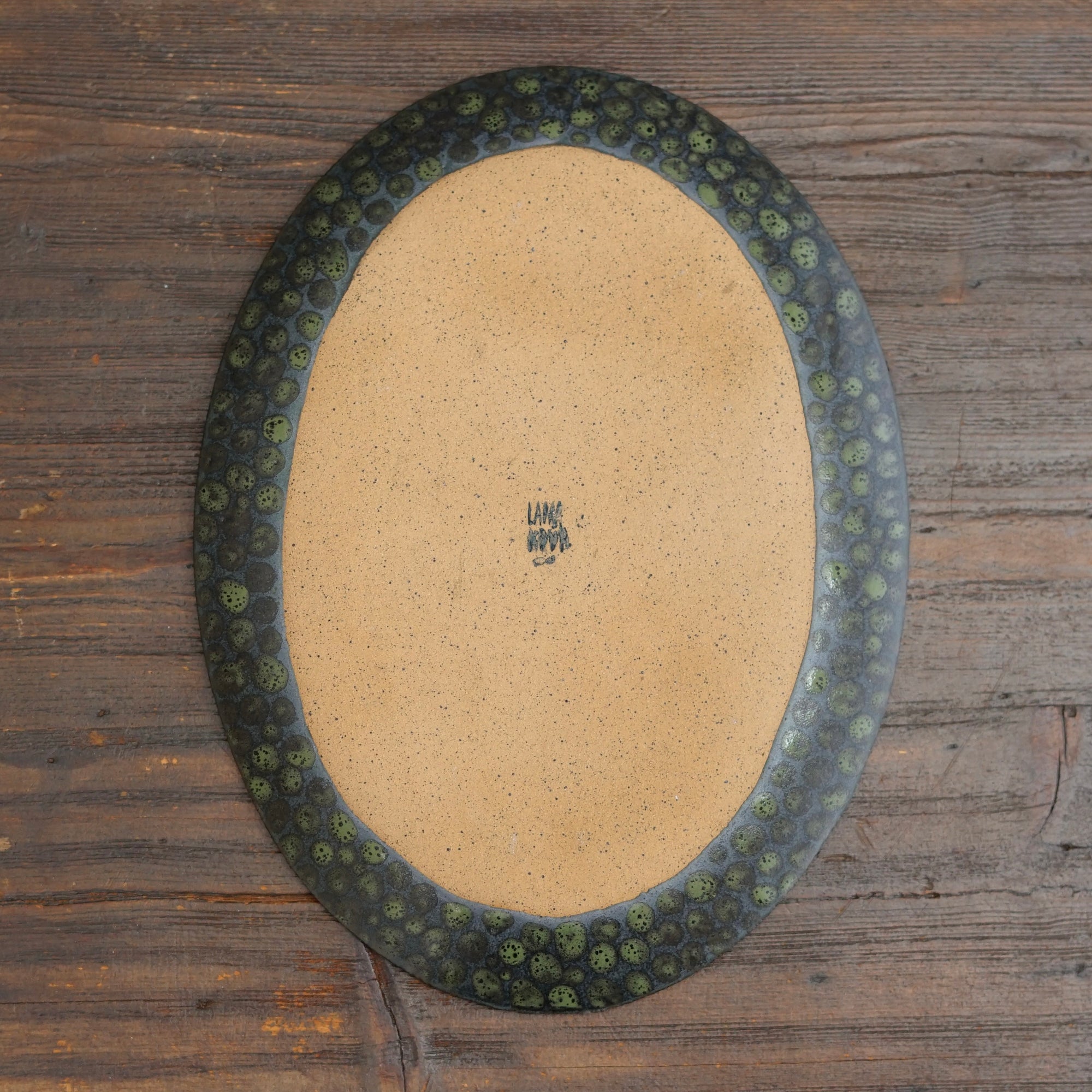 Green Dots Oval Plate #LK929D