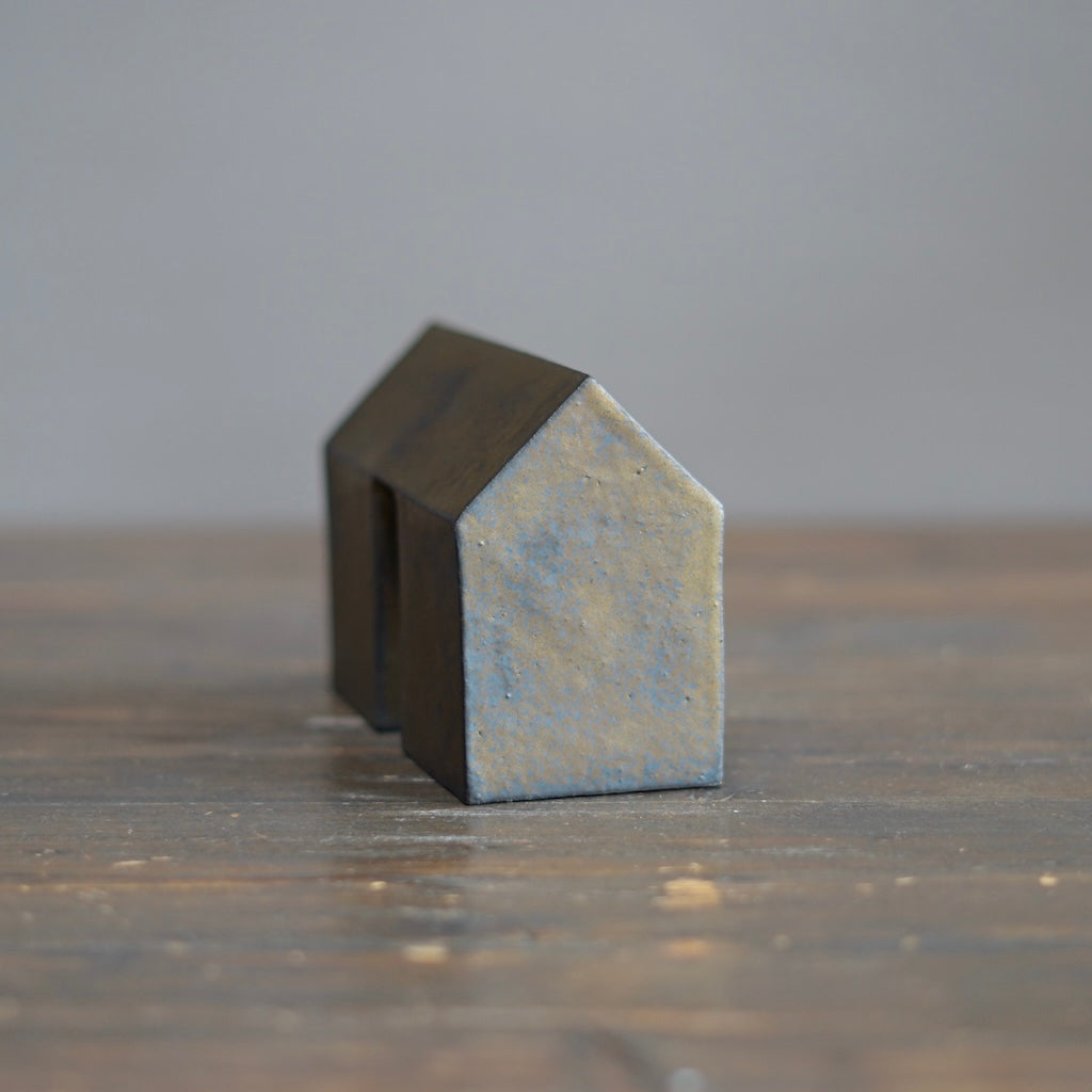 Sculptural Flower Vase #KT139