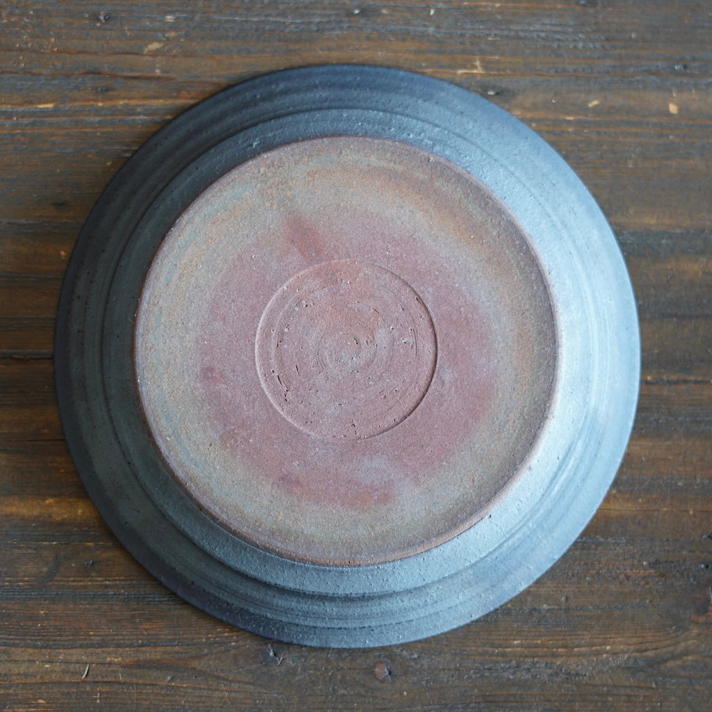 SABIKI Rimmed Dinner Plate #AK47