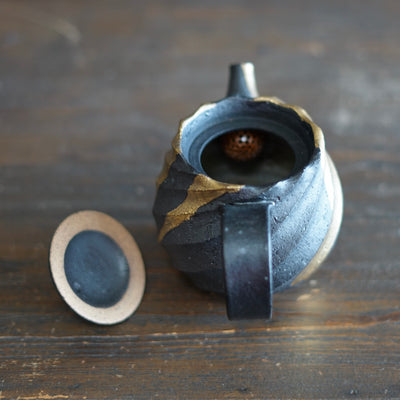 Twisted Gold Tea Pot #OMT119