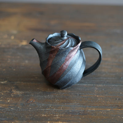 Twisted Luster Tea Pot #OMT120