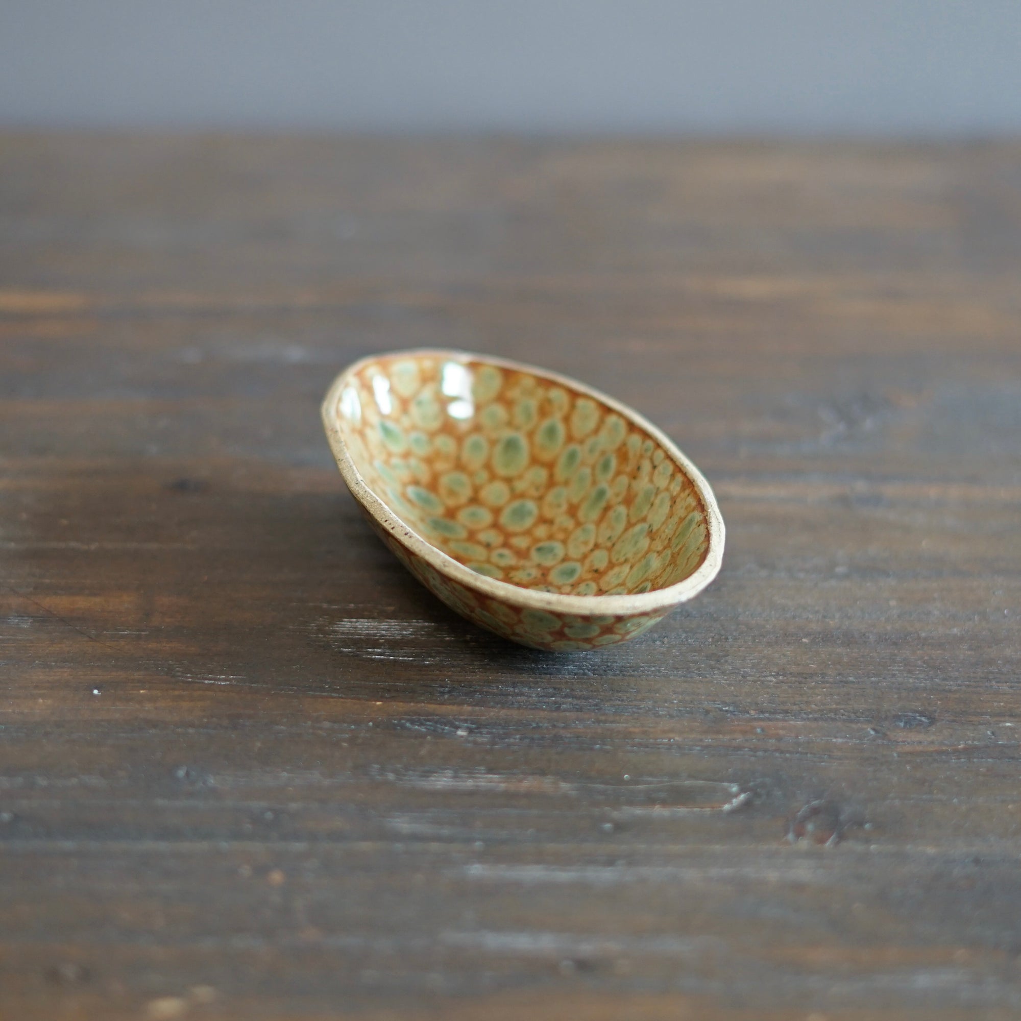 Brown Dots Small Oval Plate #LK831C