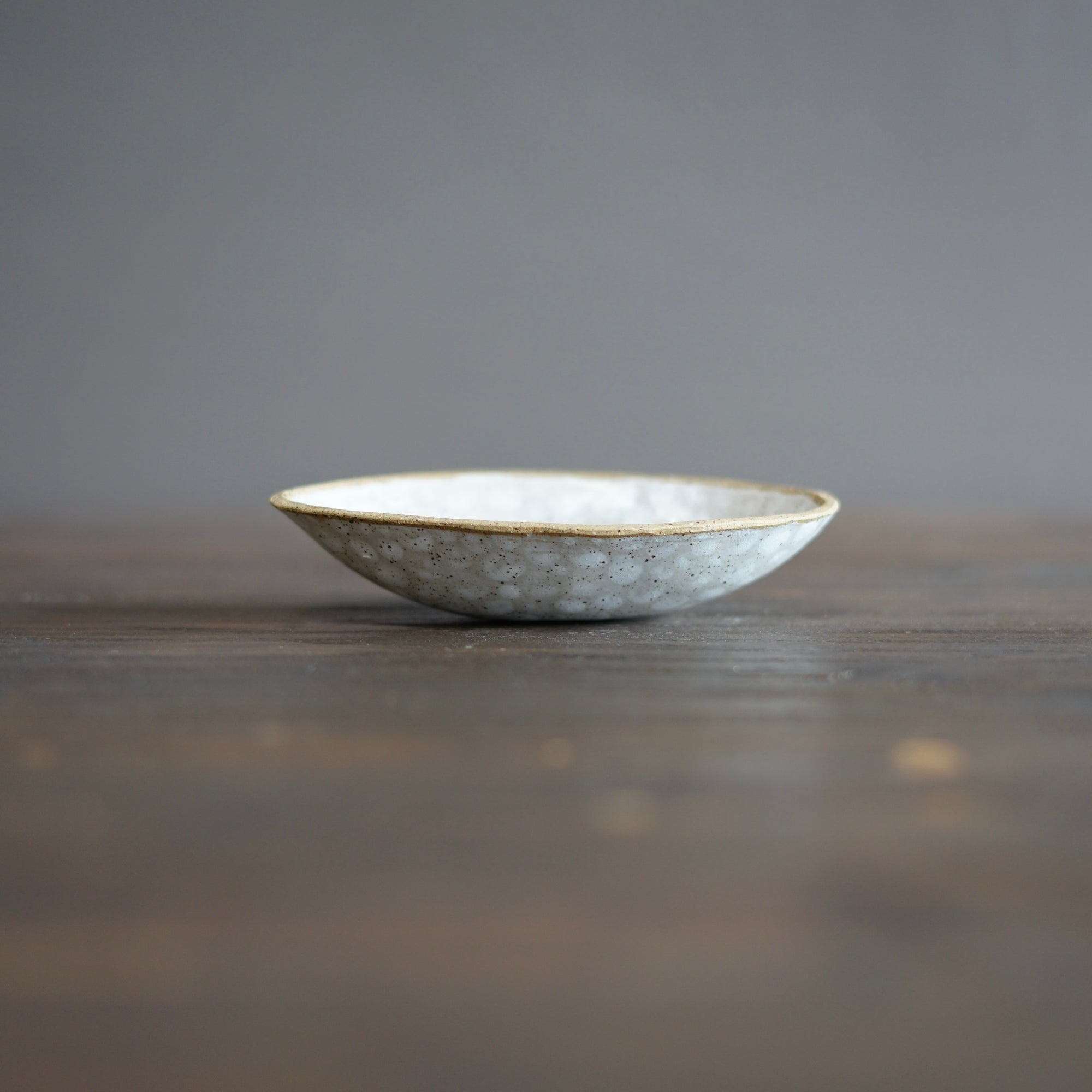 White Dots Small Oval Plate #LK830C