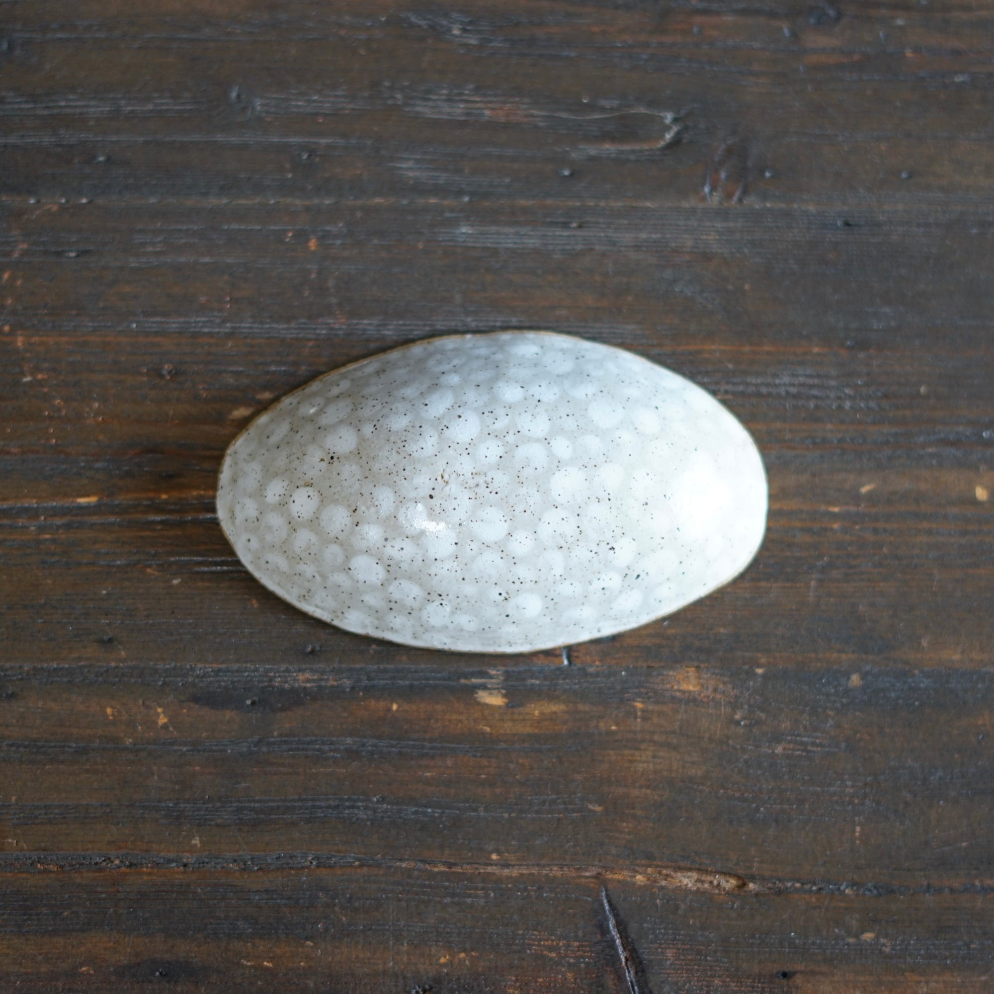 White Dots Small Oval Plate #LK830C