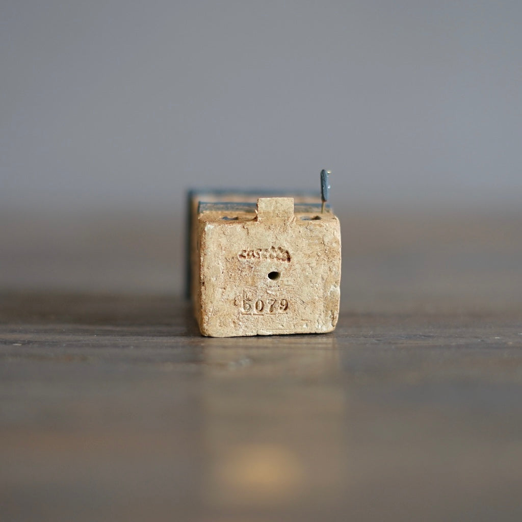 Chibi Shabby New York Hotel #CS2