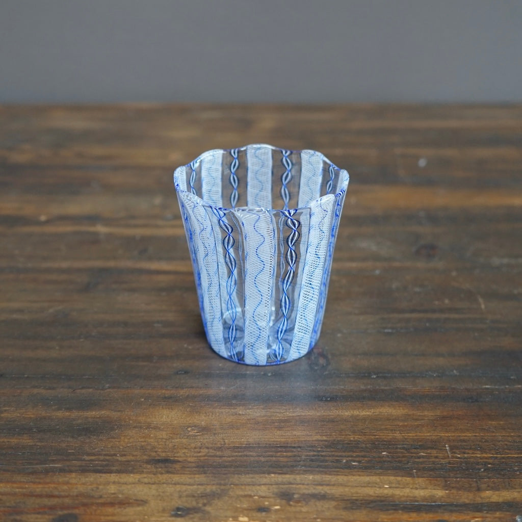 Blue / White Lace Glass Tumbler #U1H