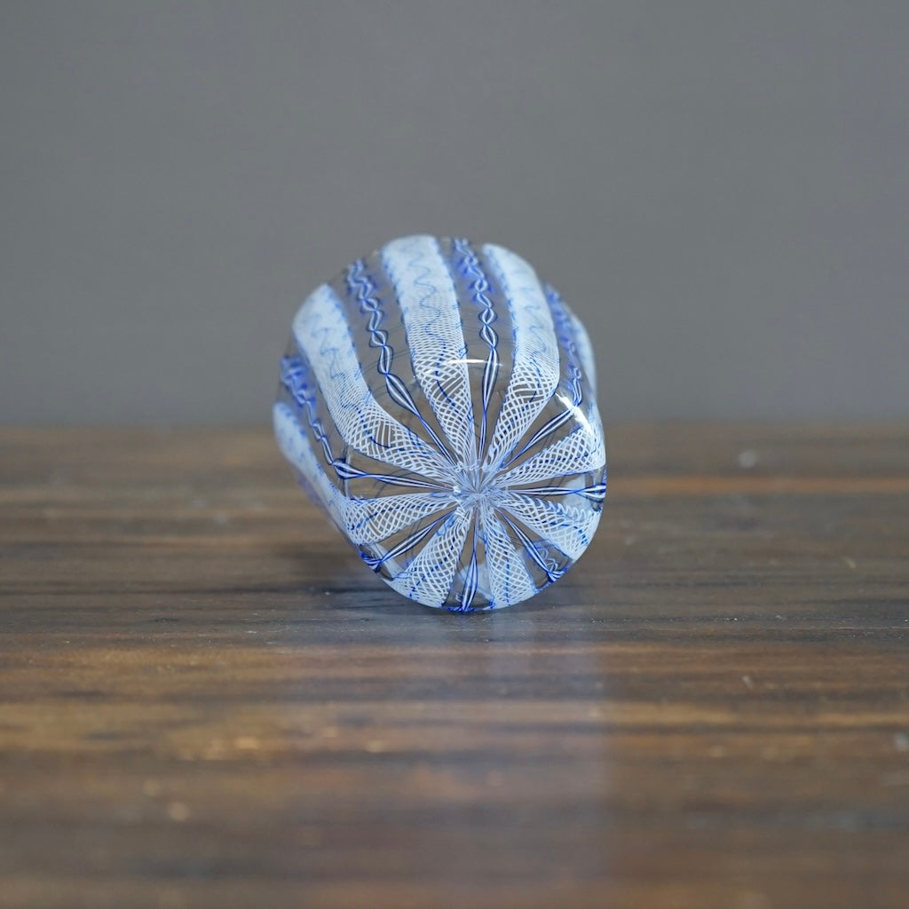 Blue / White Lace Glass Tumbler #U1H