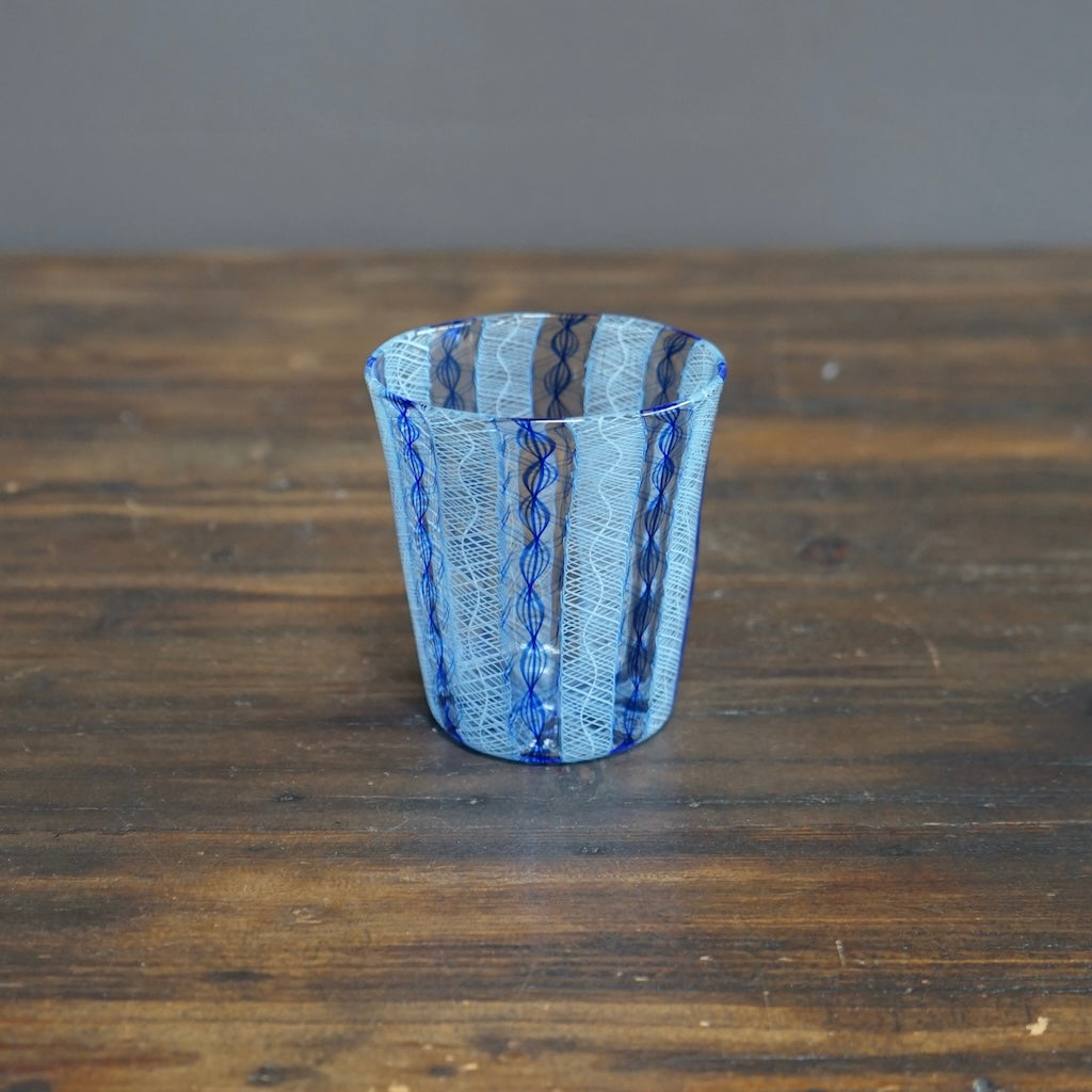 Blue / White Lace Glass Tumbler #U1i