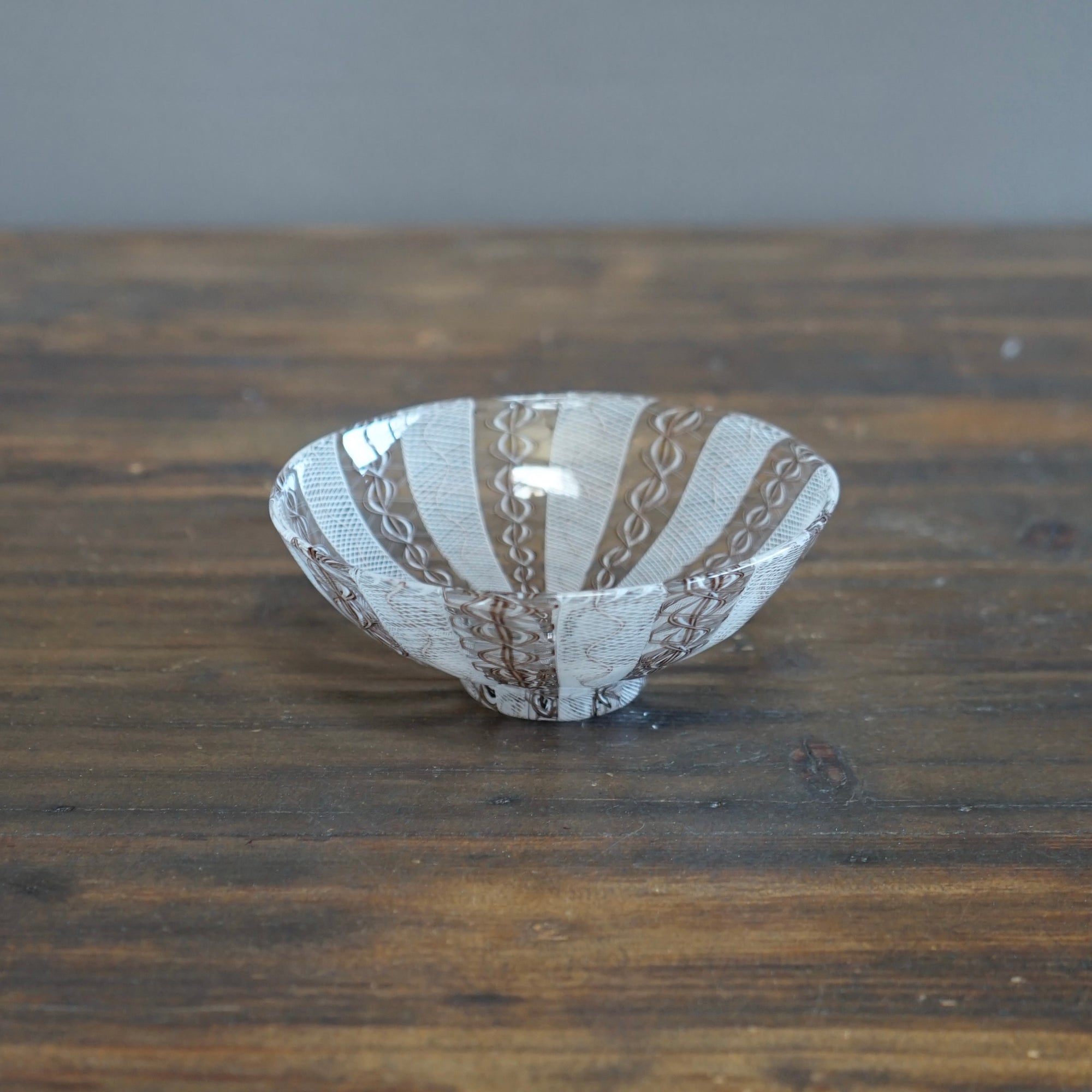 White Lace Glass Bowl #U5C