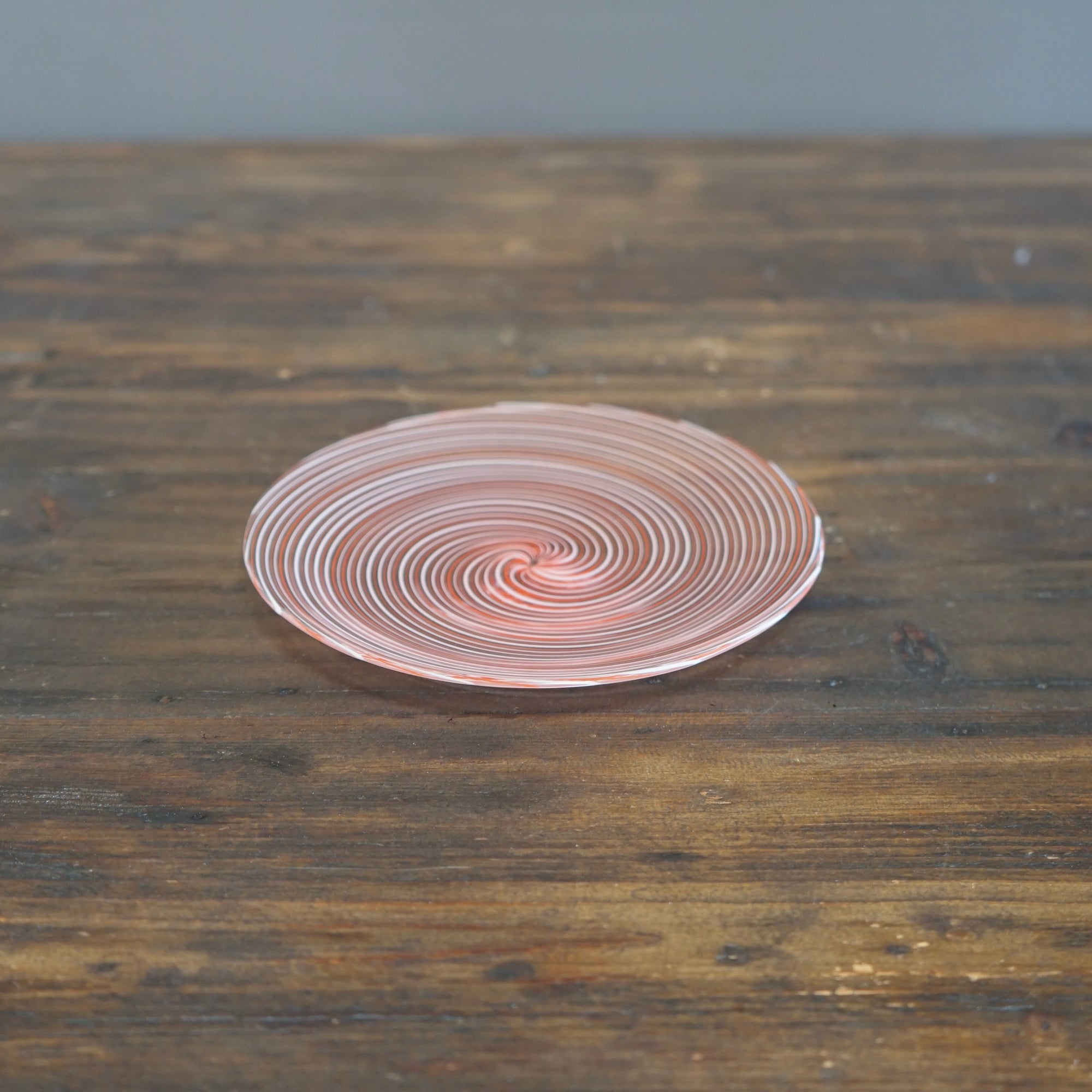 Red Glass Spiral Plate #U6D