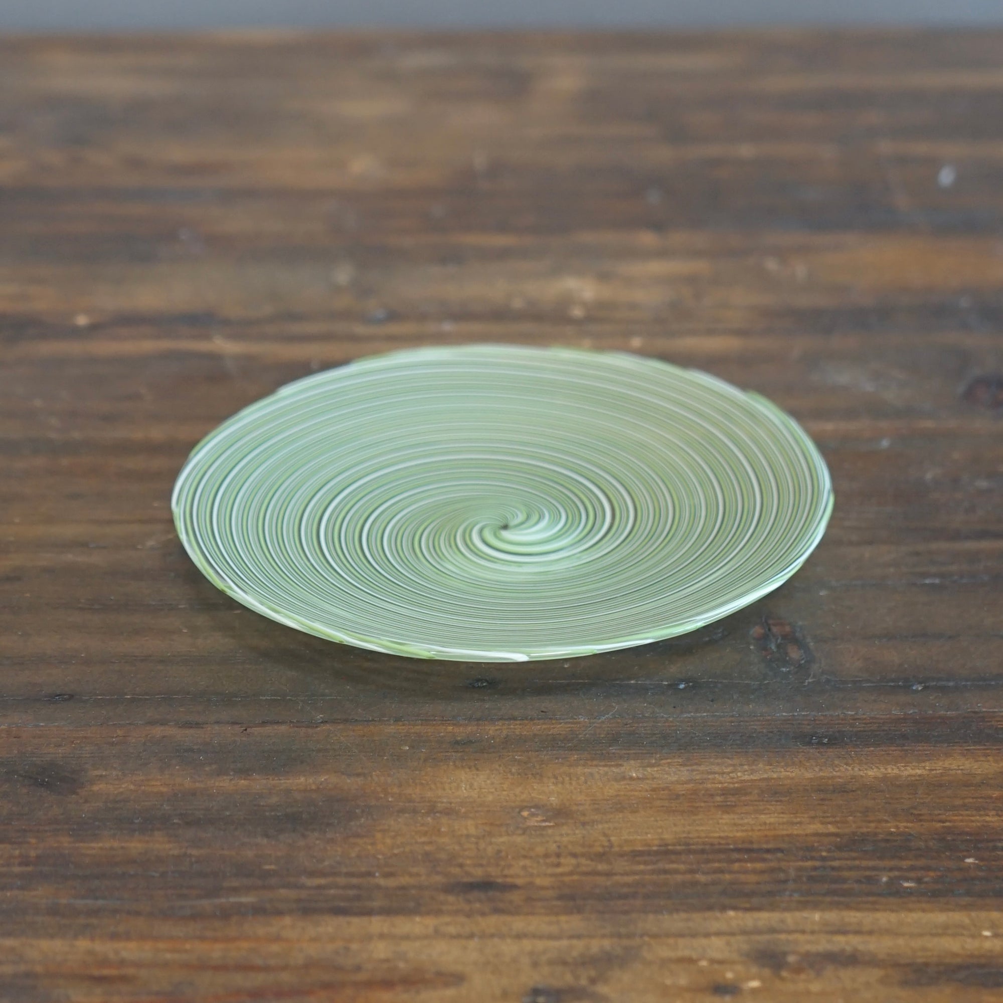 Green Glass Spiral Plate #U6H