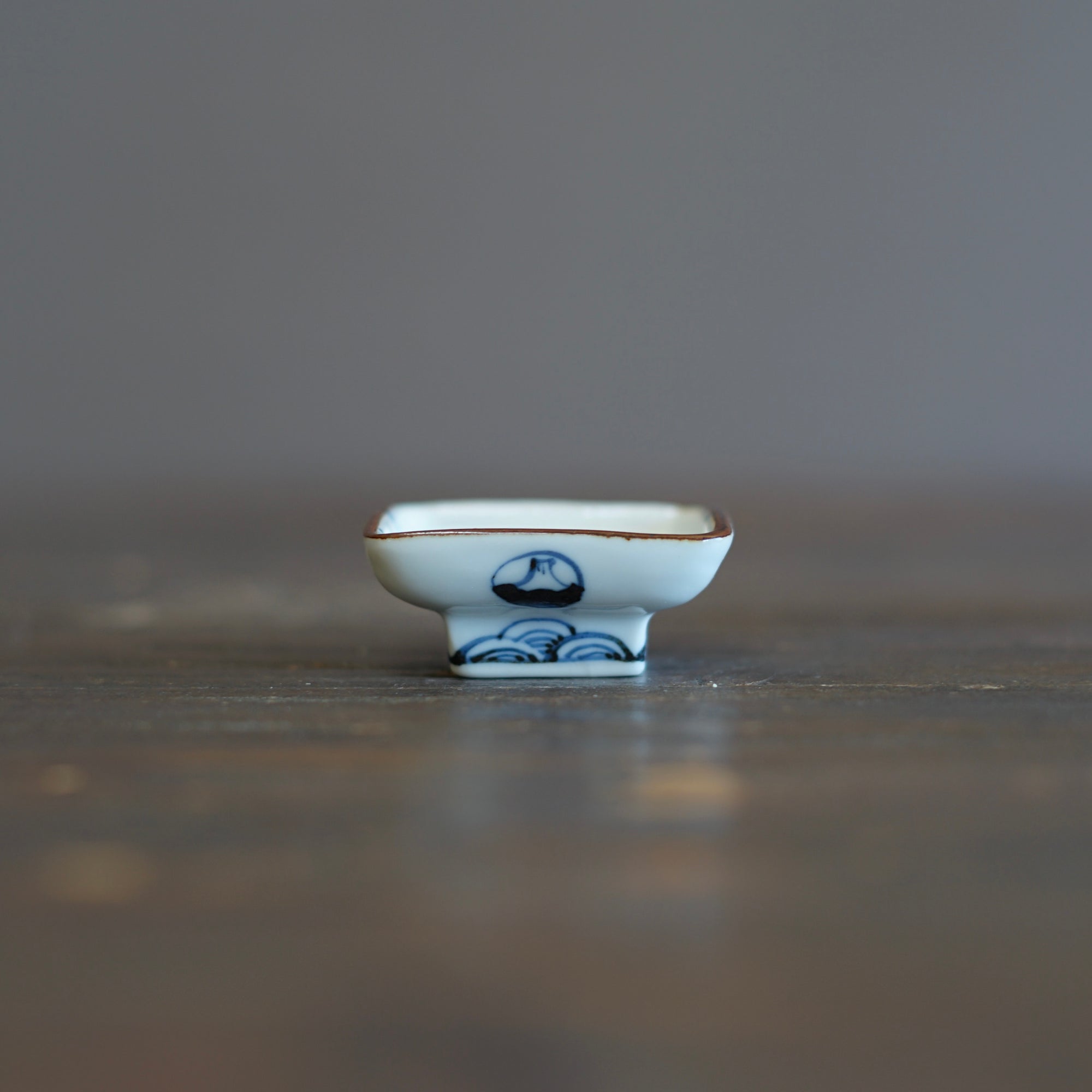 Tokyo Tower Tiny Plate #KY77U