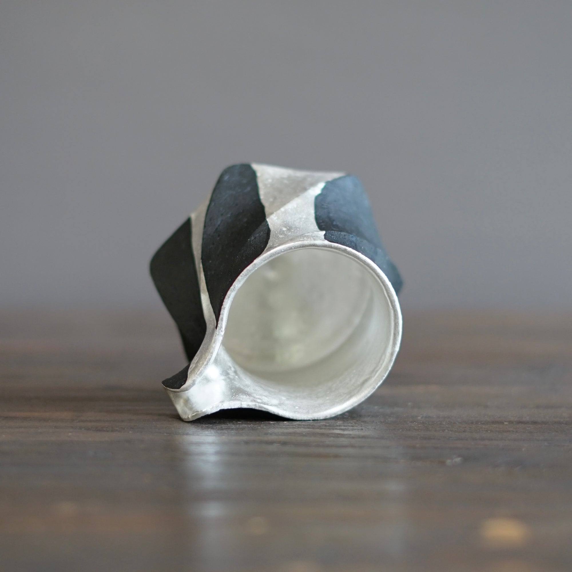 Twisted Luster KATAKUCHI Sake Server #OMT74B