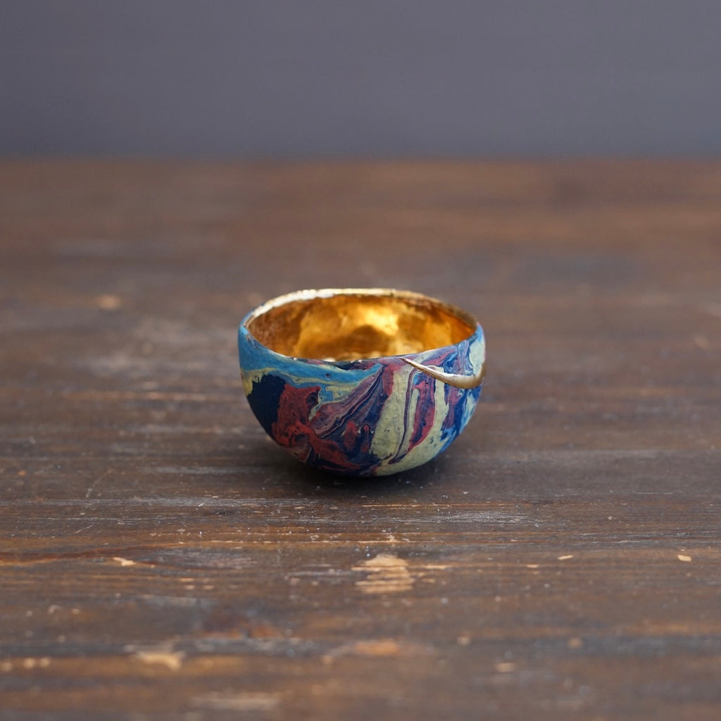Gilded Spectrum Round GUINOMI Sake Cup ##HT84