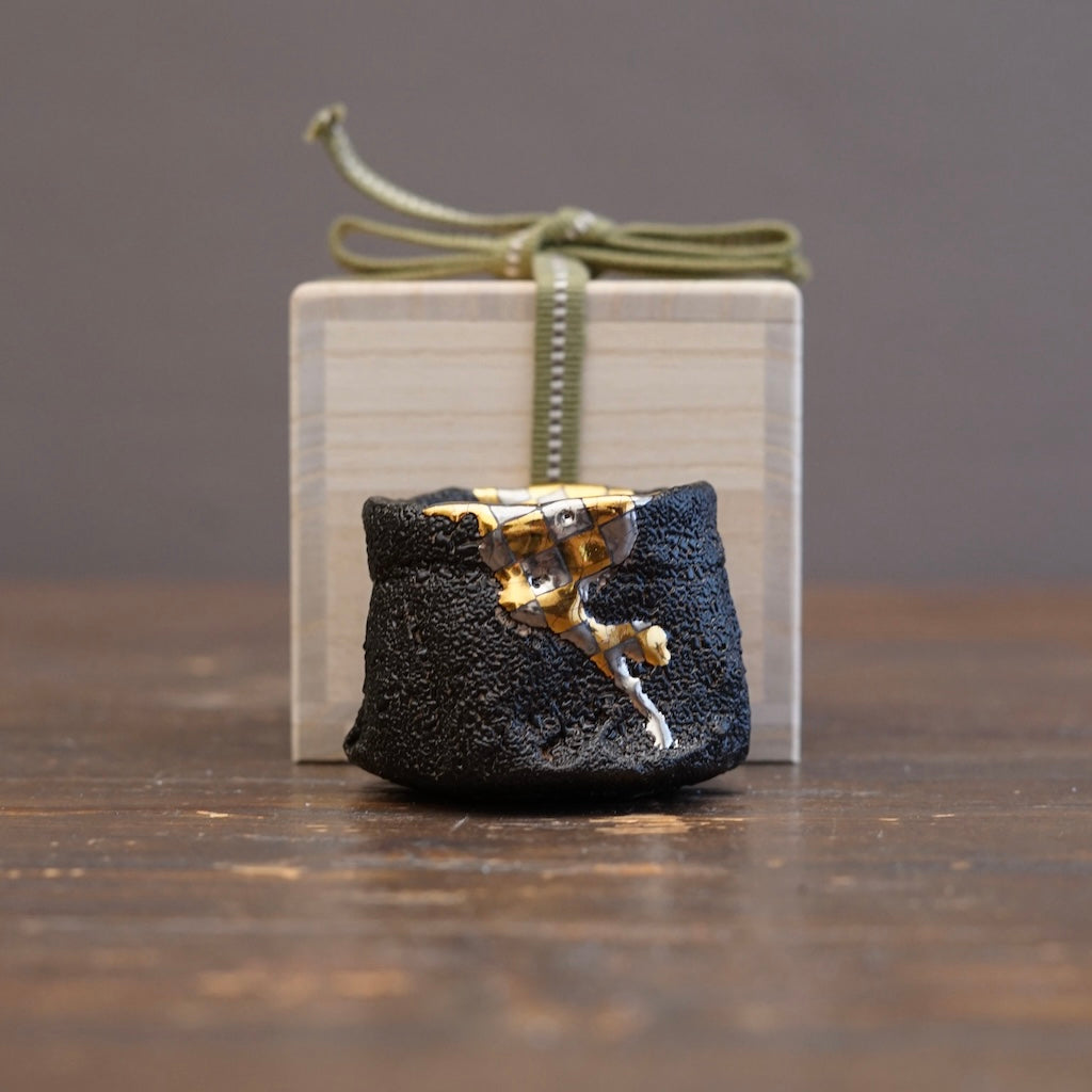 Gold / Silver Checker GUINOMI Sake Cup #HT97