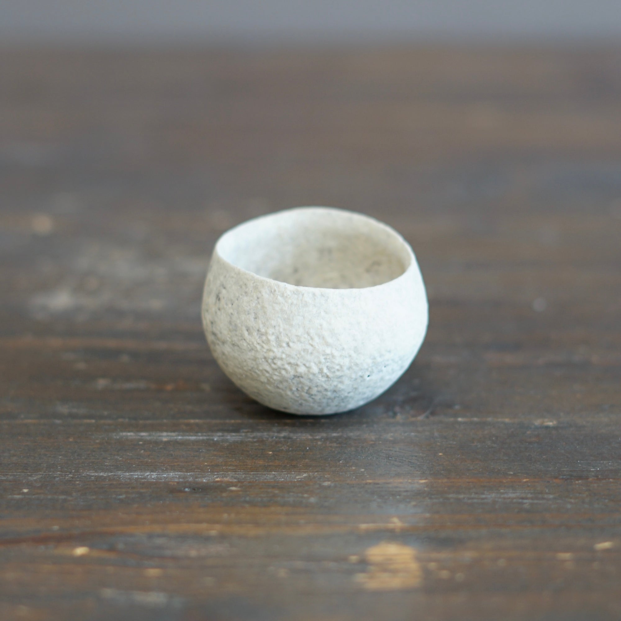 White GUINOMI Sake Cup #ZP1735