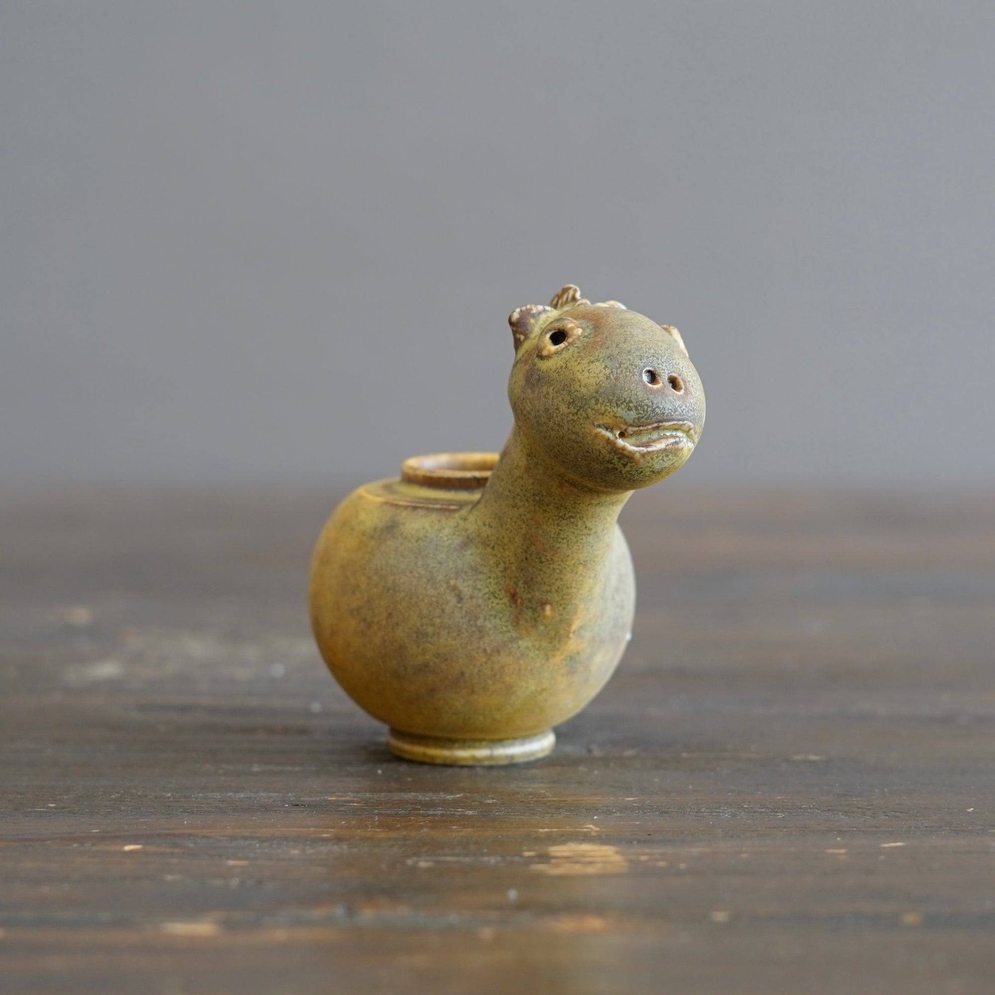 Horse Figurine Pot #UMA7