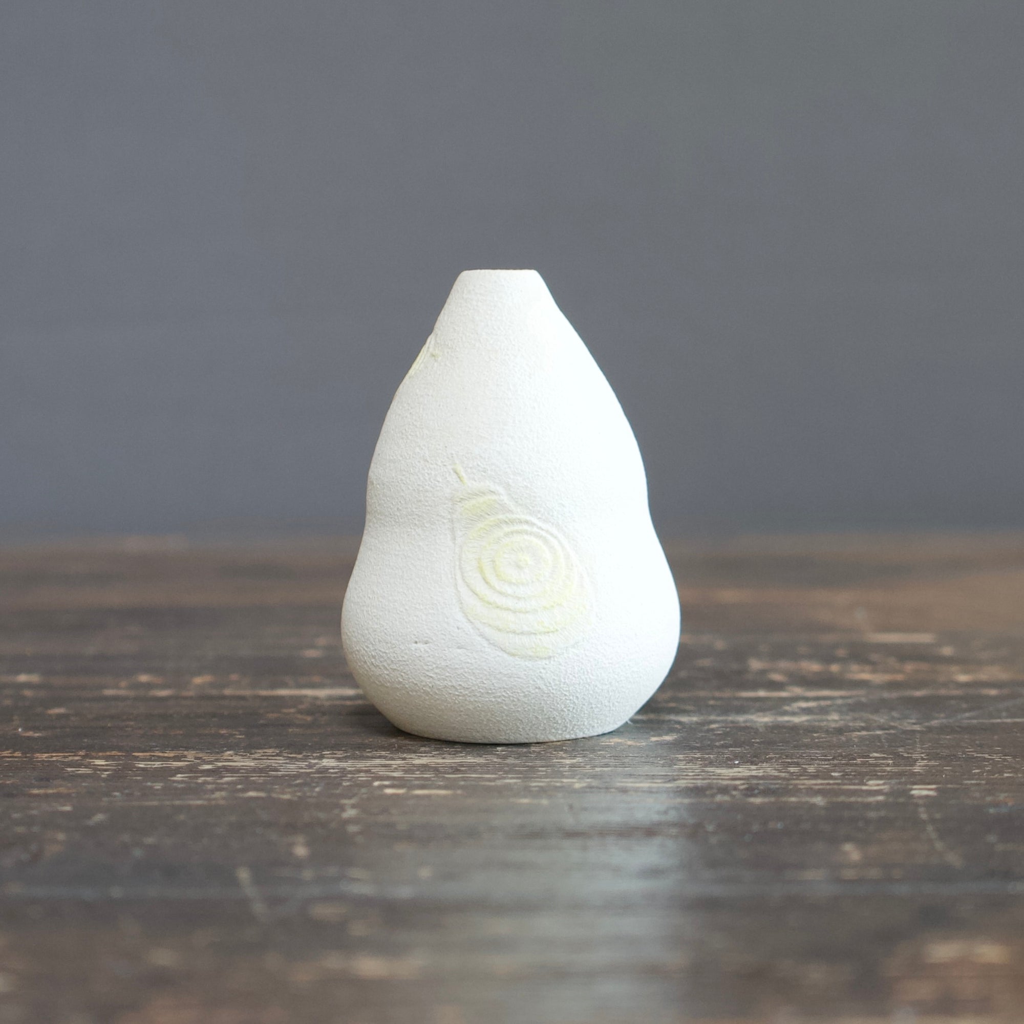 "Shell" Bud Vase #AZK20B