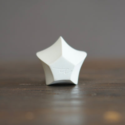 White Bud Vase #KT35