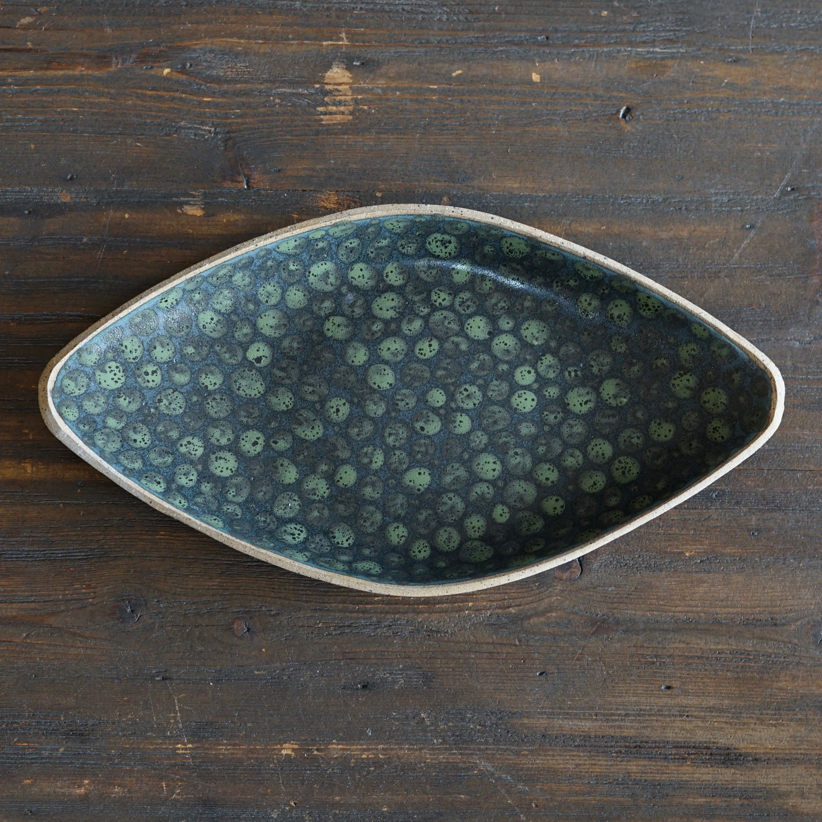 Dark Green Dots Diamond Plate #LK894B