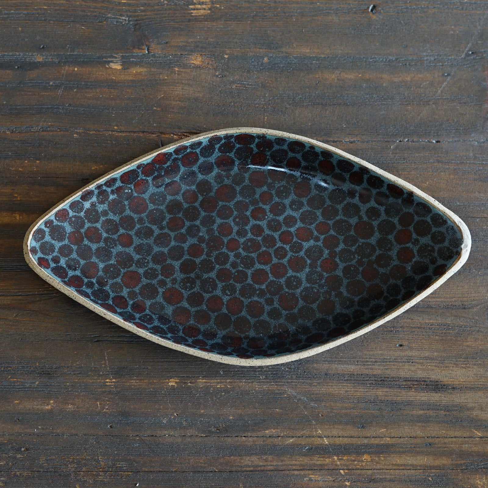 Red Dots Diamond Plate #LK894C