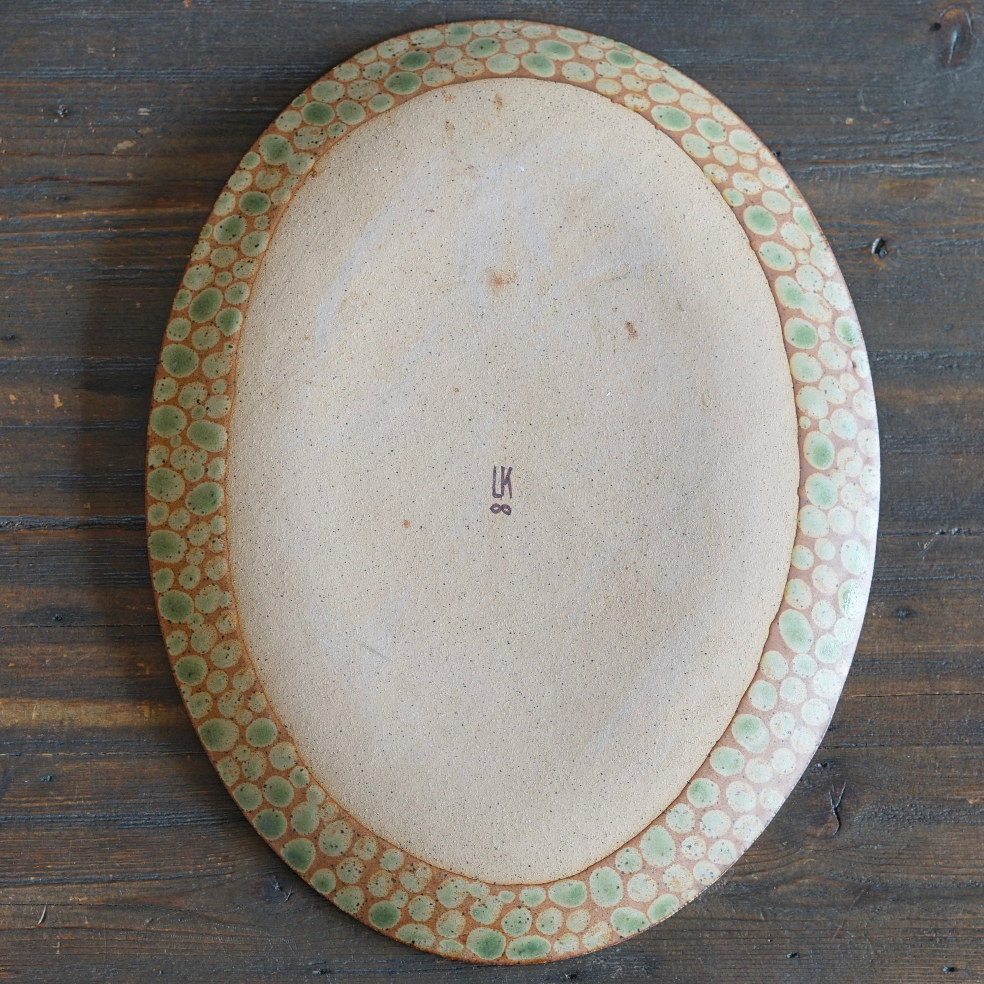 Green Dots Medium Oval Plate #LK893A