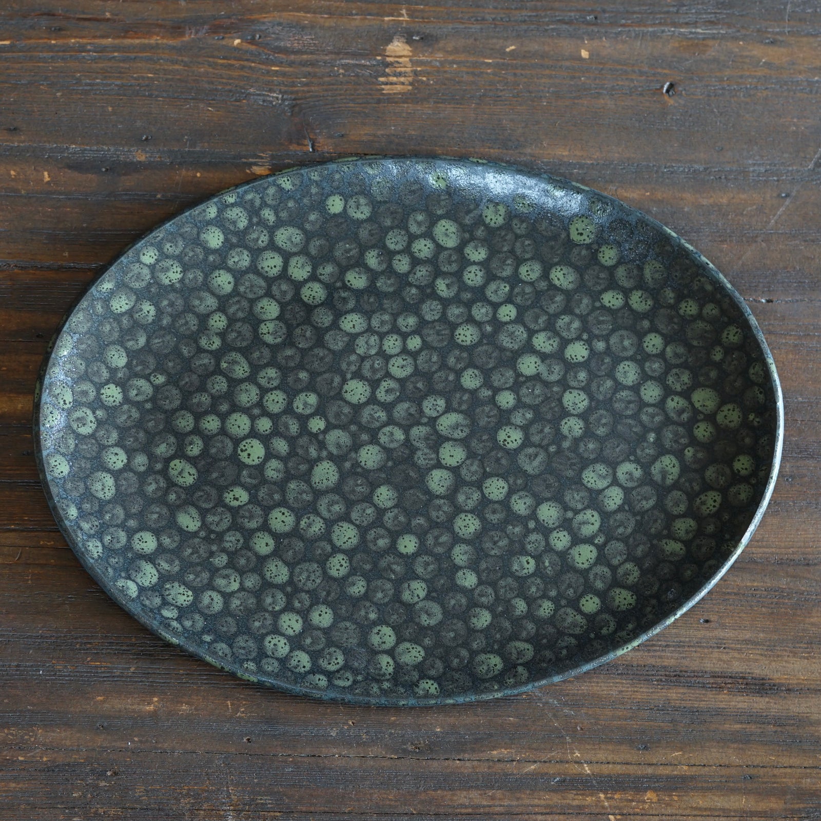 Dark Green Dots Oval Plate #LK893B