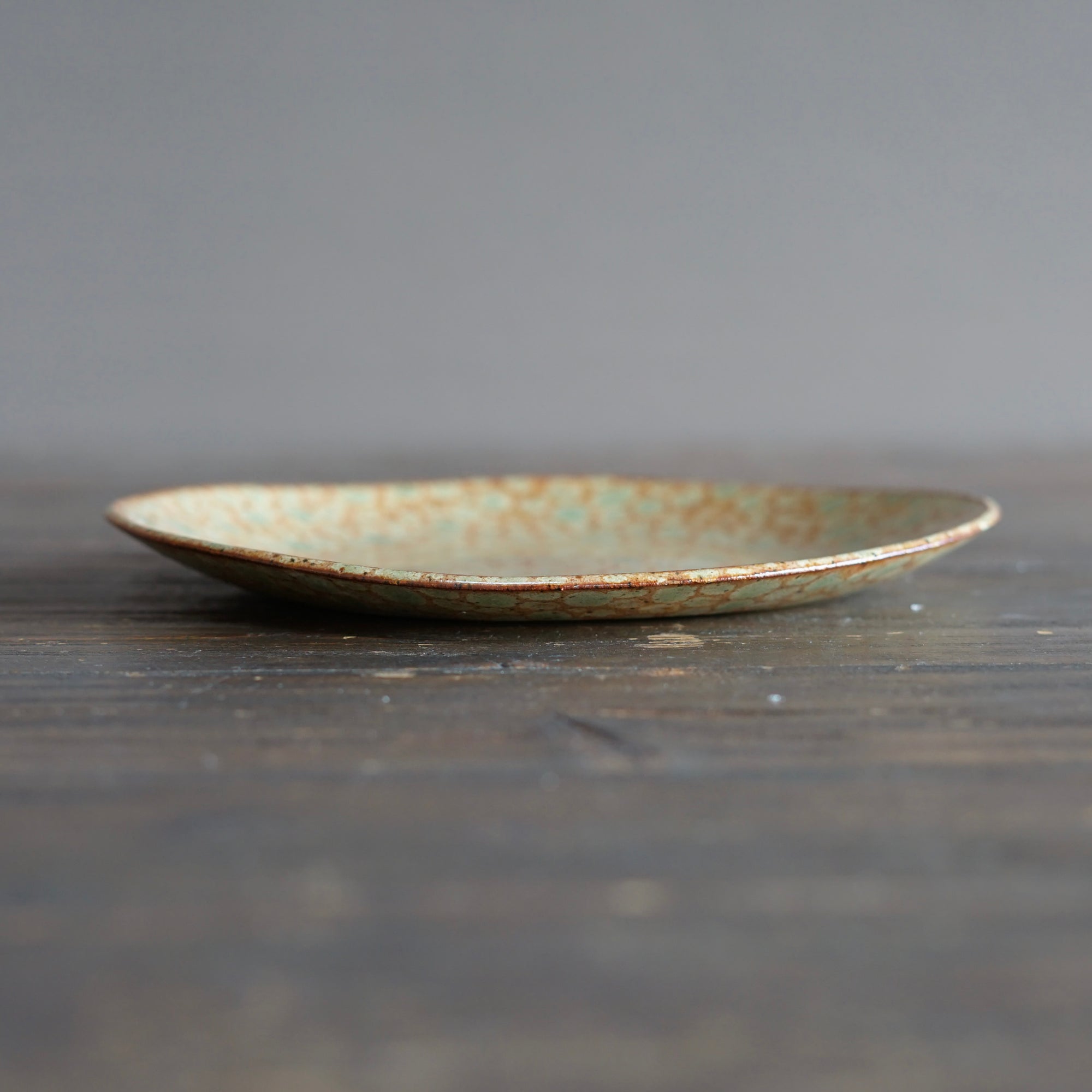 Green Dots Plate #LK890B