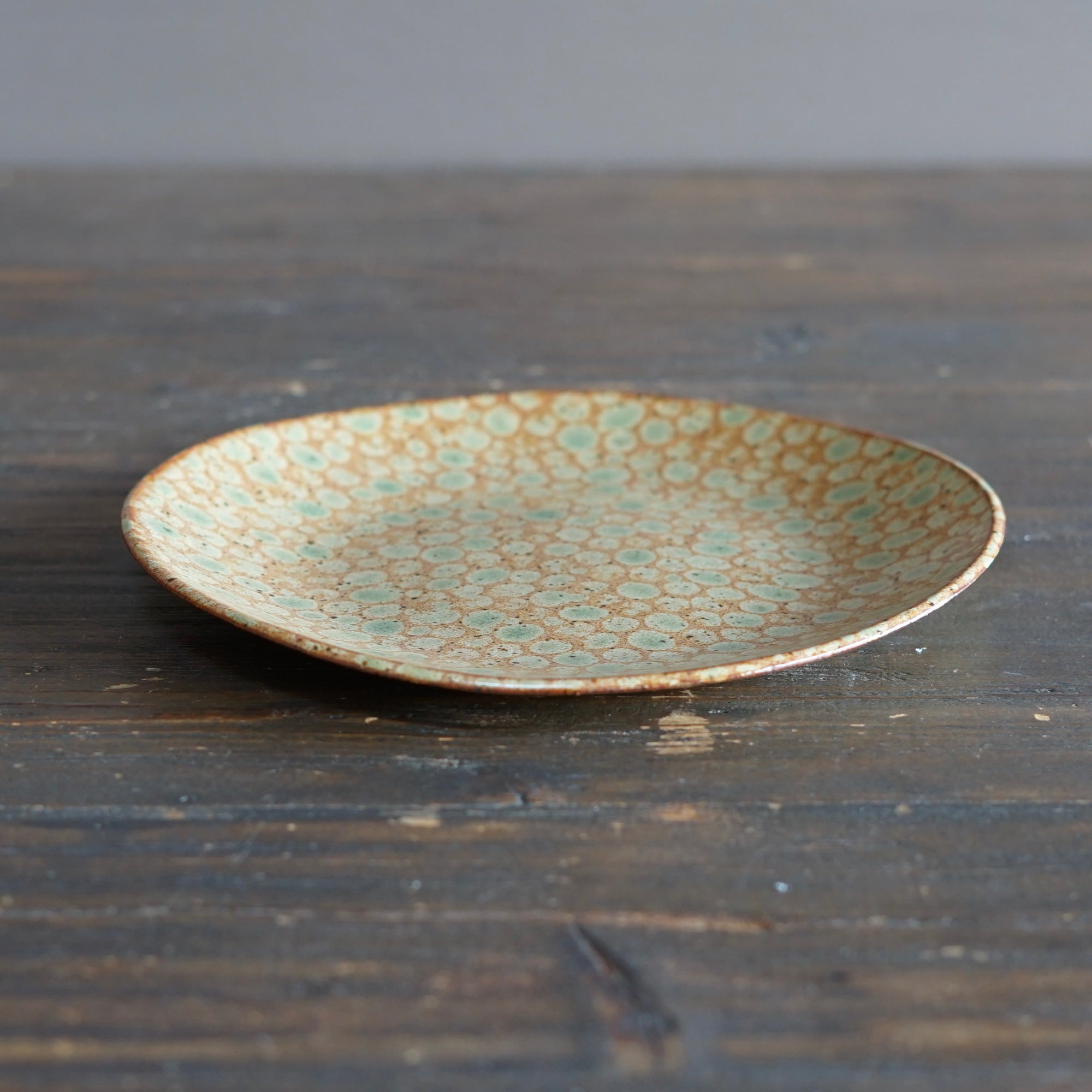 Green Dots Plate #LK890B