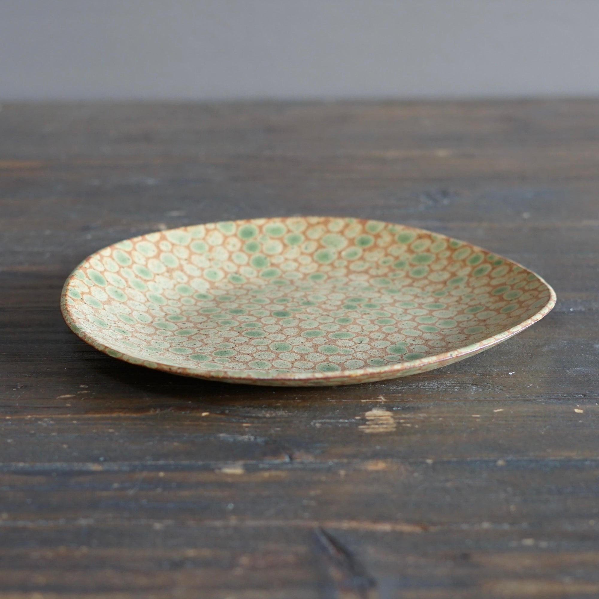 Green Dots Plate #LK890A