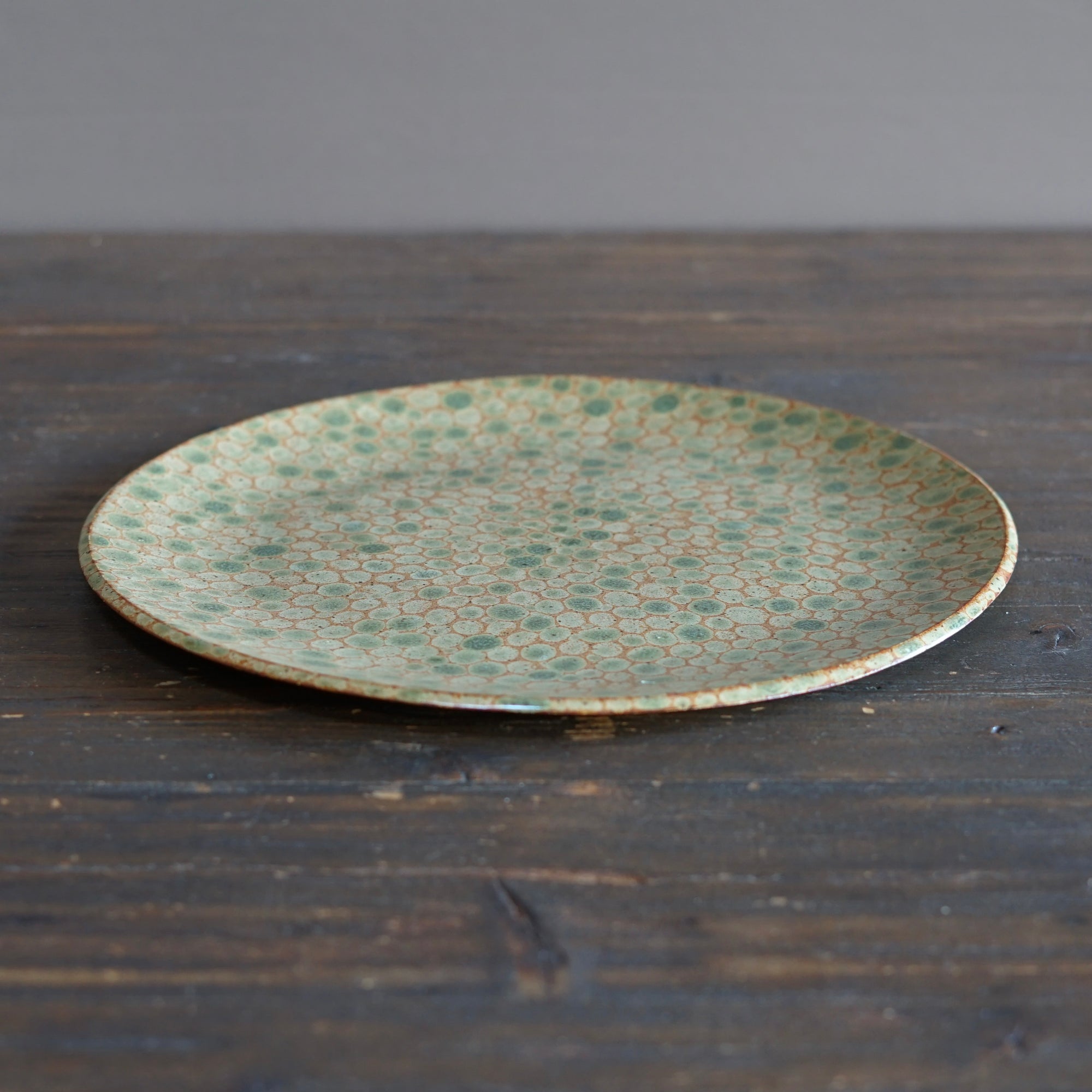 Green Dots Large Plate #LK892A