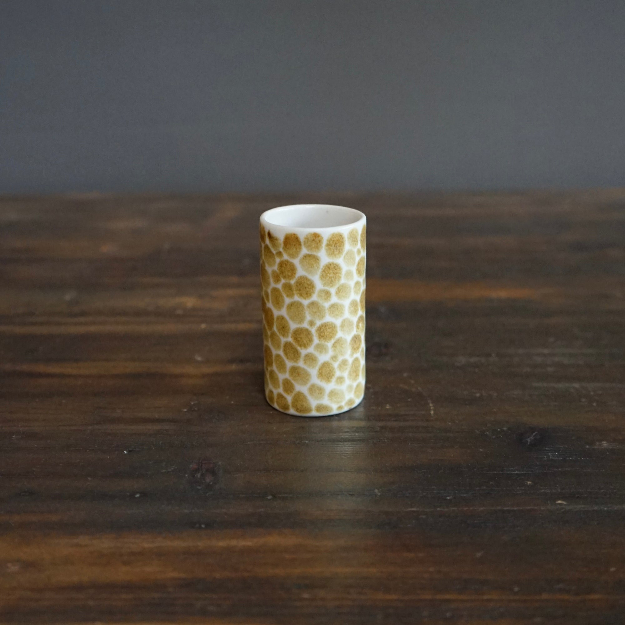 Tan Dots Cylinder Shot Cup #LK737C