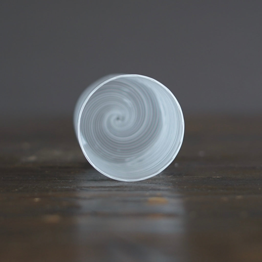 White Spiral Glass Tumbler #U12D