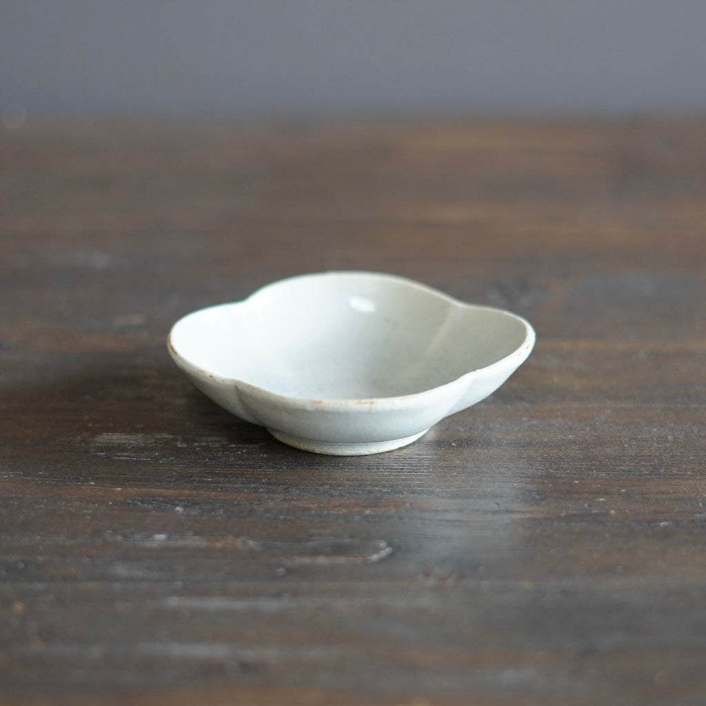 Small White Soy Dish #TK4