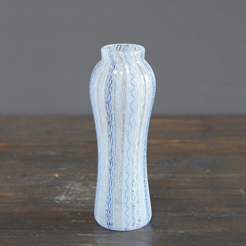 Lace Glass Flower Vase #U15
