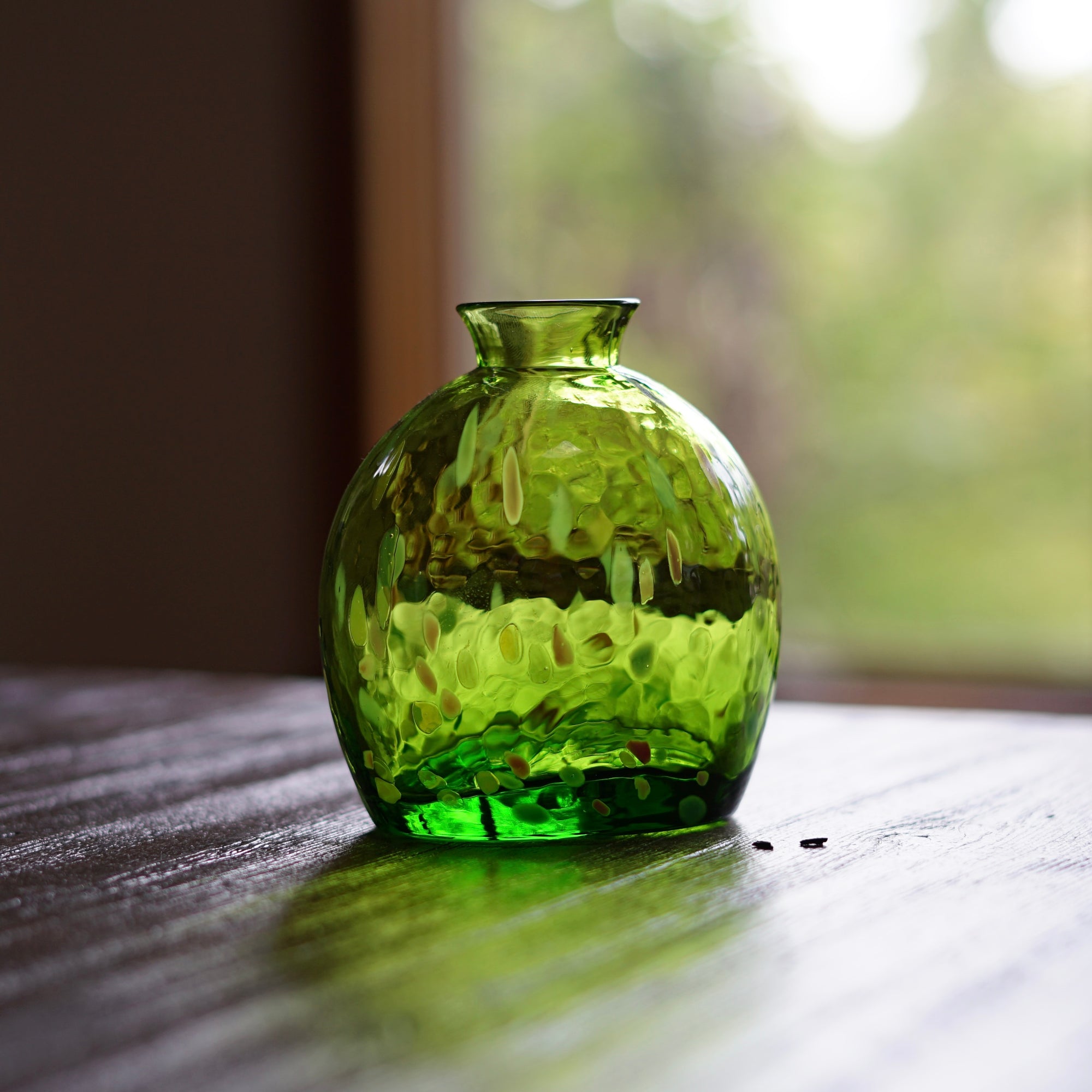 Green Petal Bud Vase #MZ23