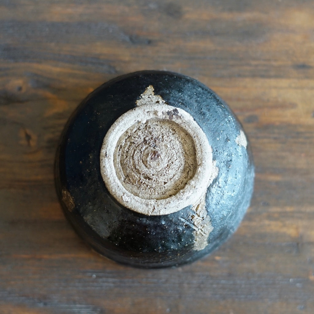 HIKIDASHI-GURO Tea Ceremony Bowl #FQ692B