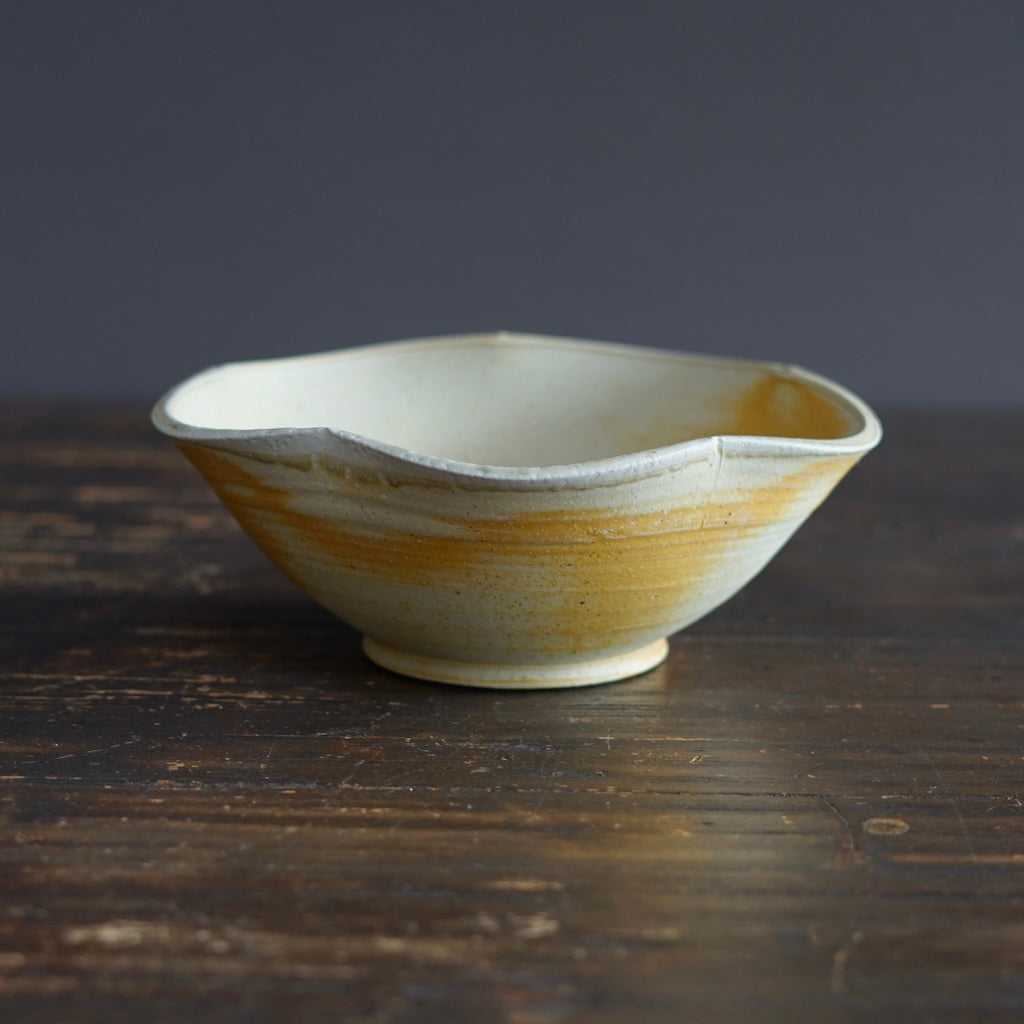 Plum Flower Shaped Serving Bowl #LR66