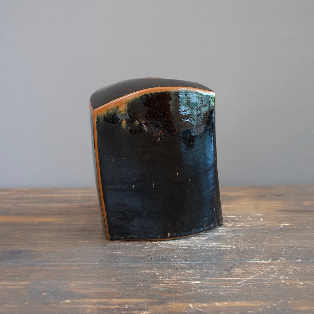 Tenmoku Tilt Flower Vase / Sculpture #MW79
